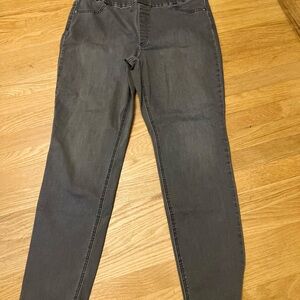 Ladies Perfectly Stretch Charcoal Skinny Jeans for Women GUC